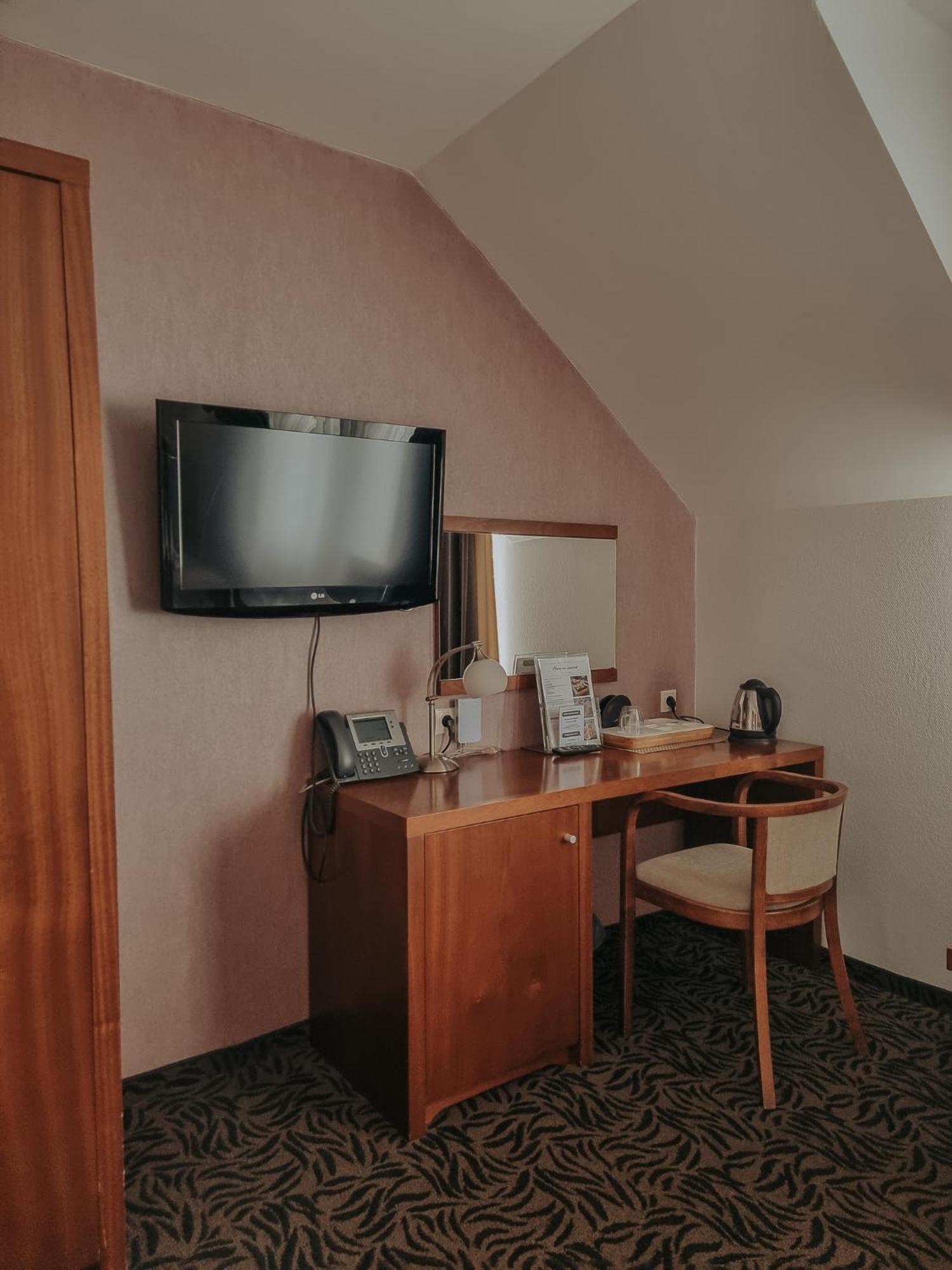 Hotel Azyl Kąty Wrocławskie Eksteriør billede